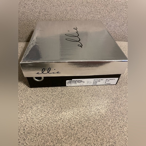 Size 8 Ellie Vanity Clear High Heels - Picture 9 of 9